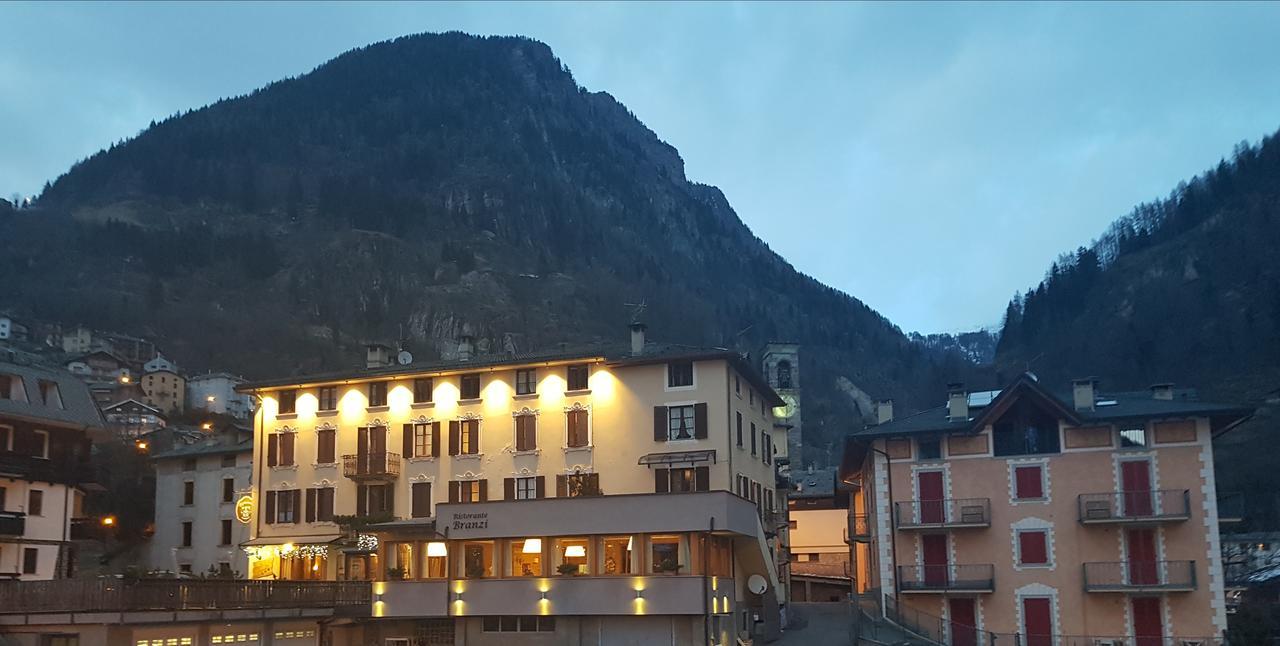 Hotel Pedretti Branzi Bagian luar foto